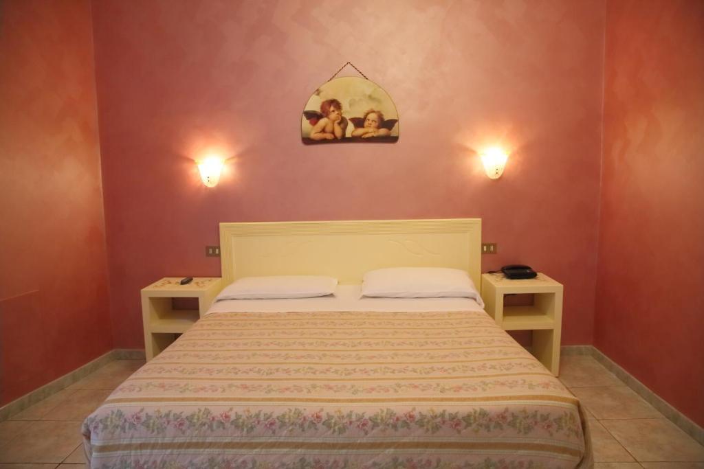 Hotel Principe Amedeo Rome Room photo